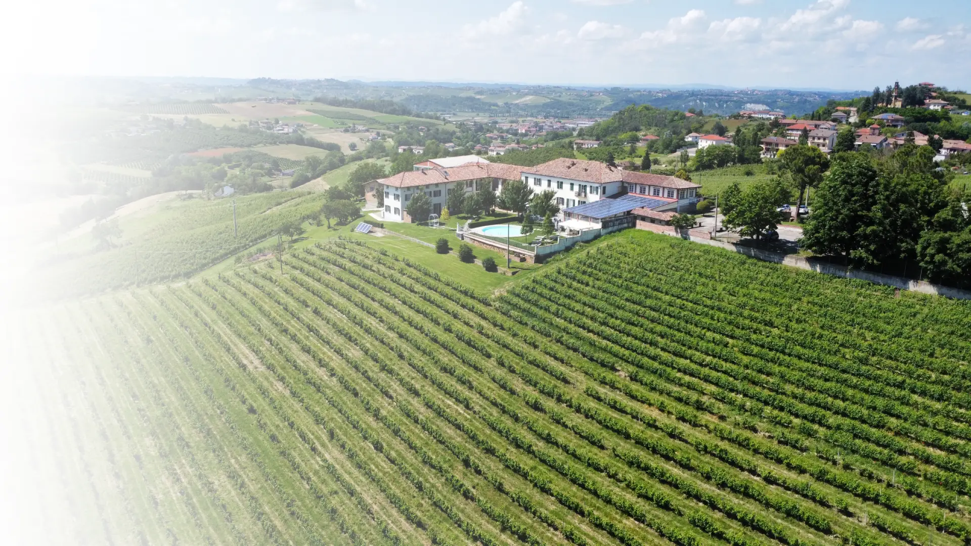 podere la piazza cantina page banner